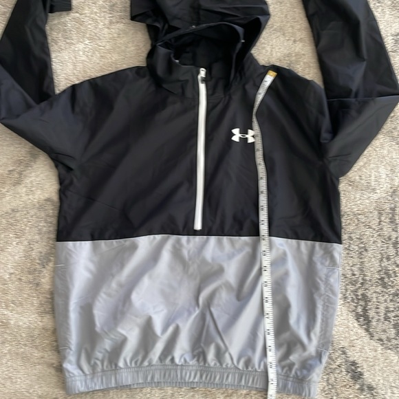 Under Armour kids’ jacket with rollaway hood size YLG - Picture 10 of 10